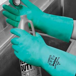 Glove - © General Index